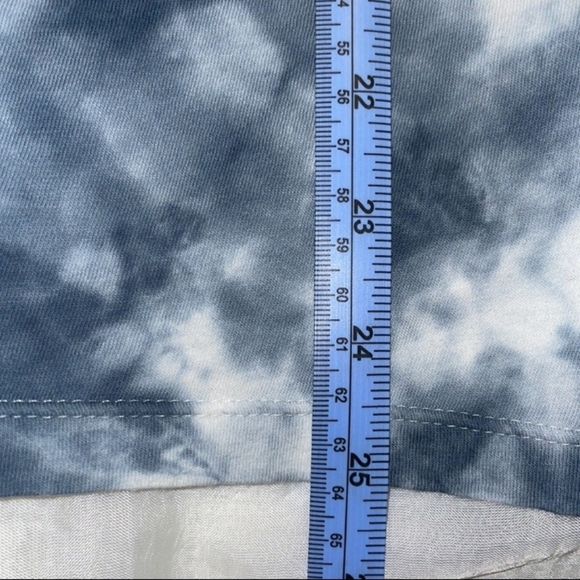 Free State Tie-Dye Floral T-Shirt Large - Picture 8 of 9